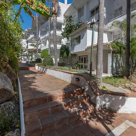 Stunning Duplex By The Golf & Terrace By The 마르베야