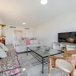 Stunning Duplex By The Golf & Terrace By The Apartment Marbella